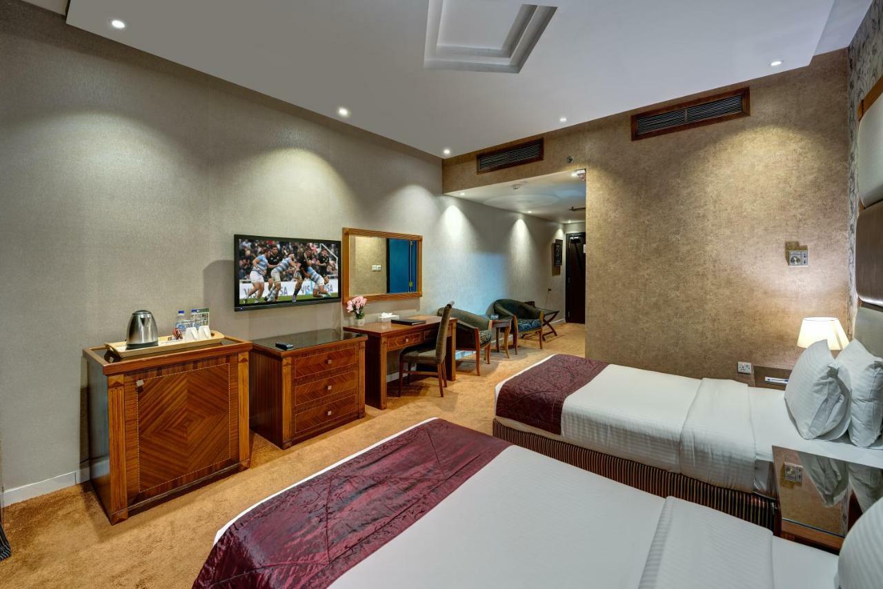 Delmon Palace Hotel Dubai Ngoại thất bức ảnh