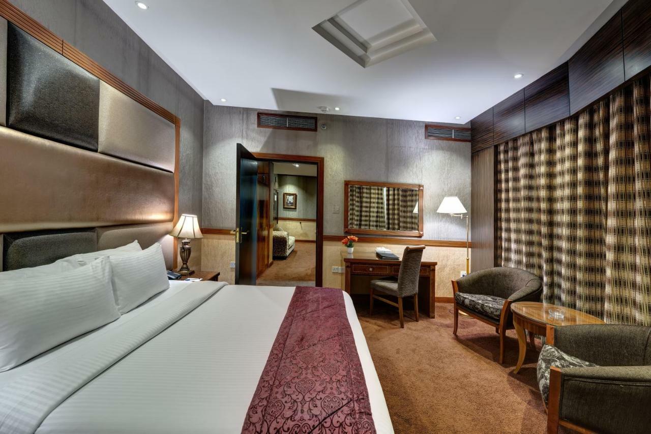 Delmon Palace Hotel Dubai Ngoại thất bức ảnh